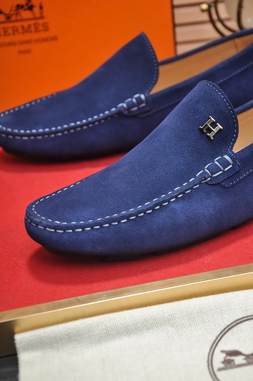 Men's shoes 💰420💶 Product trademark: Hermès "Hermès" beanie shoes. Regular size: 38-45 (45 customized, non-returnable). Product material: Selected first-layer calfskin upper + cowhide lining. Strong three-dimensional visual effect, original rubber outsole Color: 3⃣️colors available
